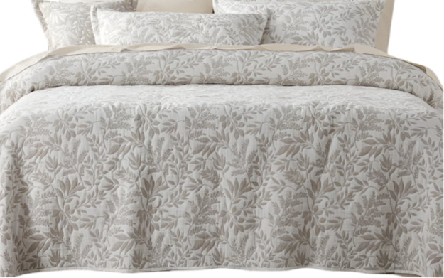 Bed Cover / Spread